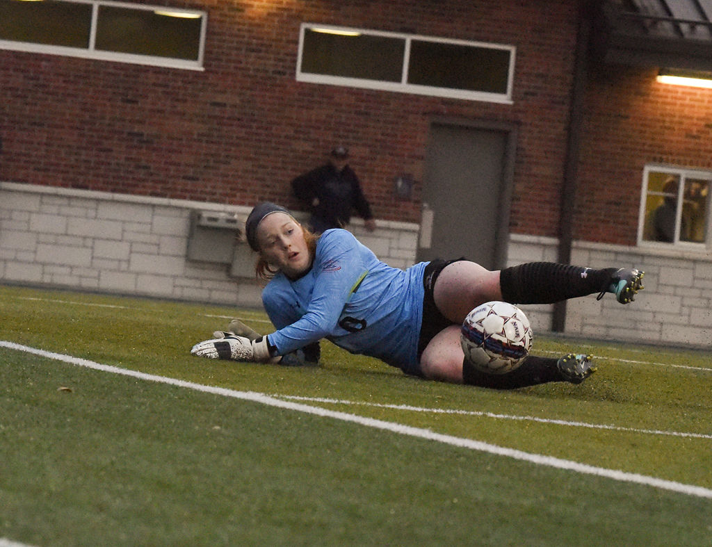Carson Linder saves a ball